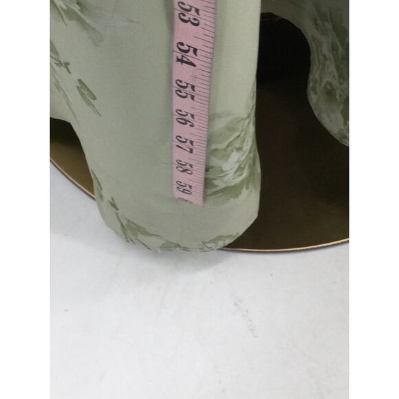 Elegant Floral Maxi Dress in Light Green/ Sage Green Size 8 - Picture 5 of 9